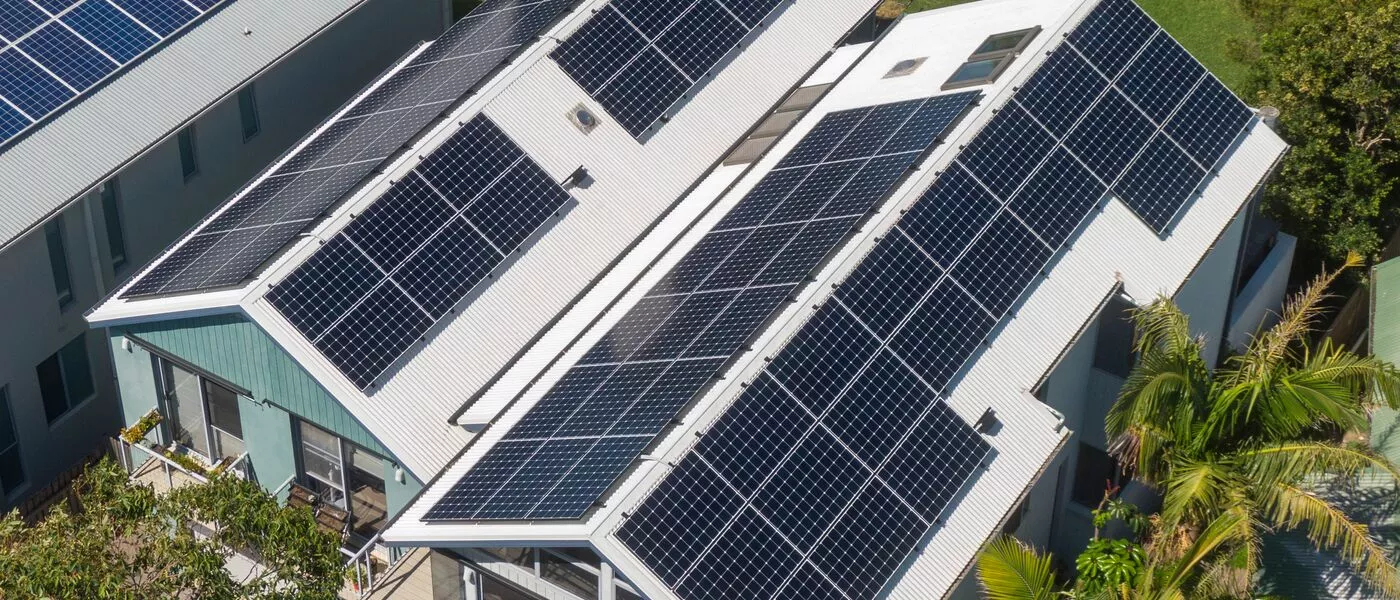 Solar panels are low maintenance but there can be common problems with solar panels, like roof issues, micro-cracks, and hot spots. This is a useful guide that shows common problems with solar panels and how to avoid them. 