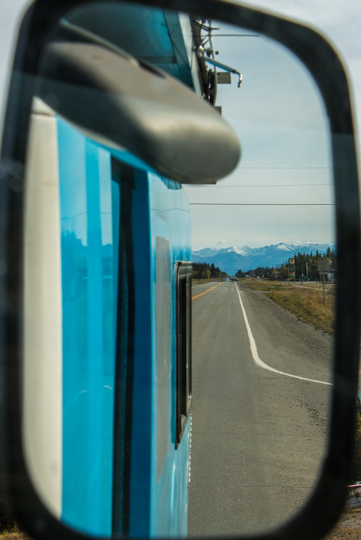 Route Del Sol guida dall’Alaska all’Argentina un camper van 100% elettrico, alimentato ad energia solare grazie ai pannelli fotovoltaici SunPower e al supporto di Galt Energy.