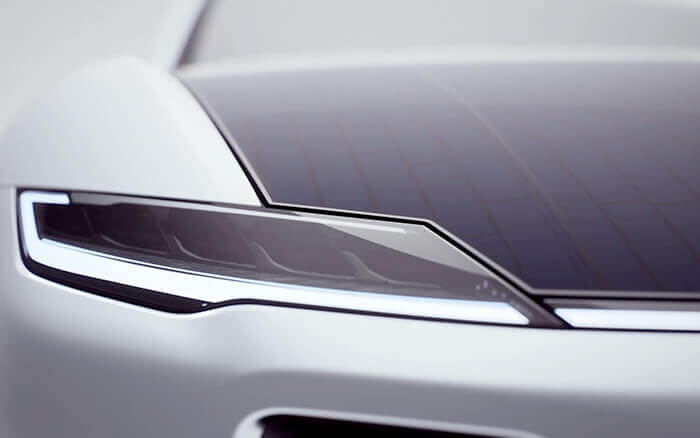 Zdjęcie ogniw fotowoltaicznych Maxeon na samochodzie Lightyear One