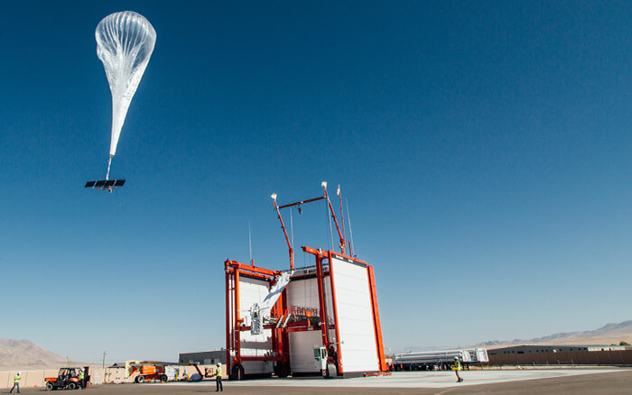 Loon Ballon with Maxeon Solar Cell Technology